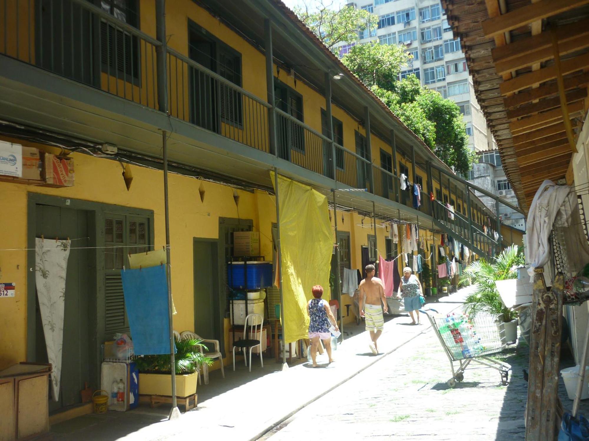 Cortico Da Lapa Pensión *