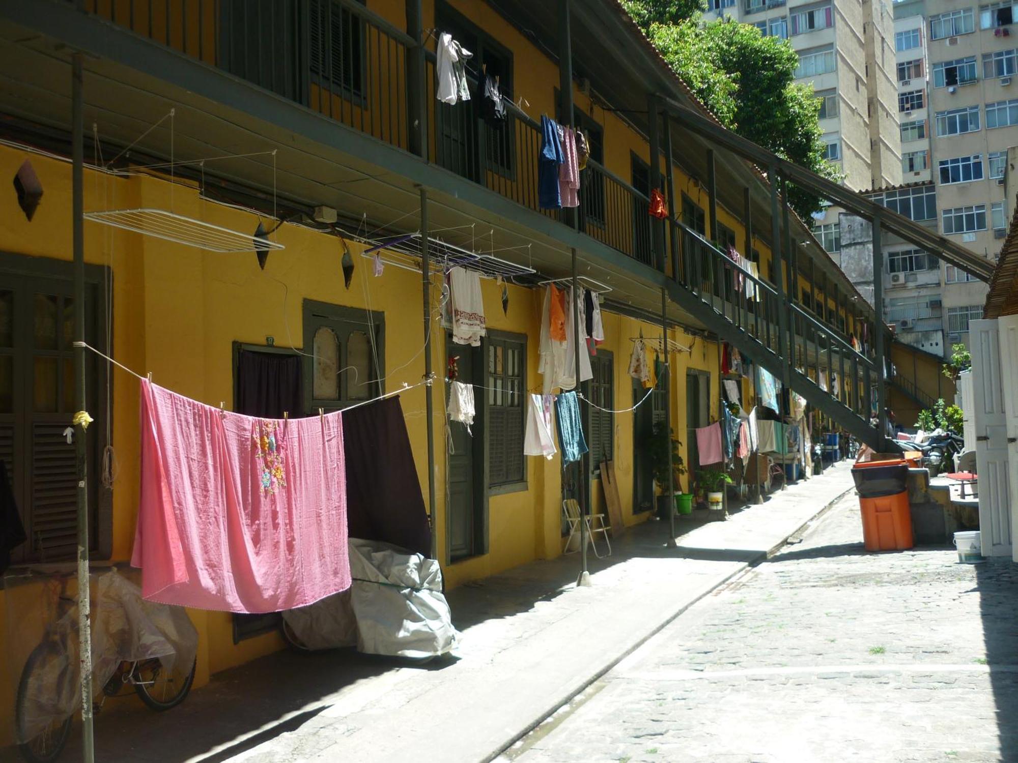 Cortico Da Lapa Pensión *